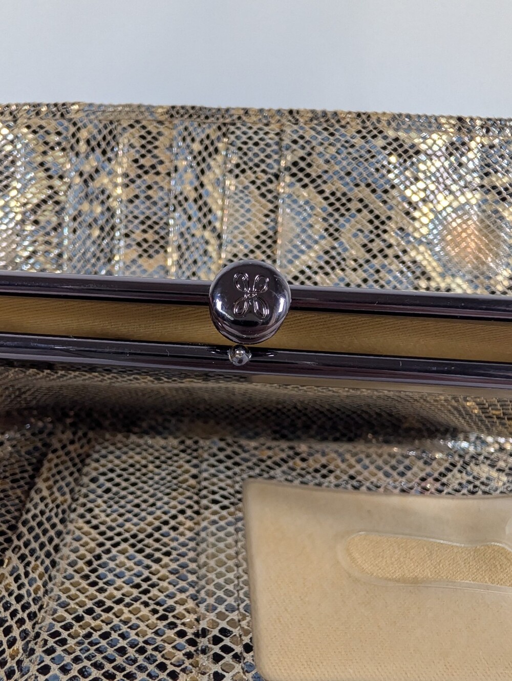 Hobo The Original, Snakeskin-Embossed Leather Kiss-Lock Wristlet Clutch - Picture 9 of 9